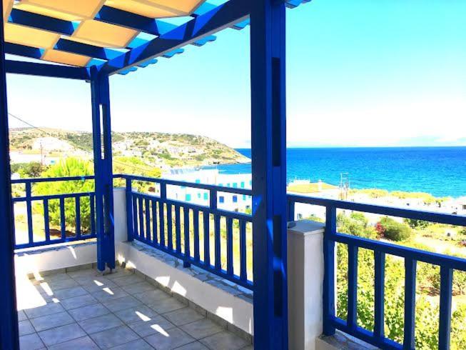 Evangelia House Sea View Apartments Agia Pelagia  Exterior foto